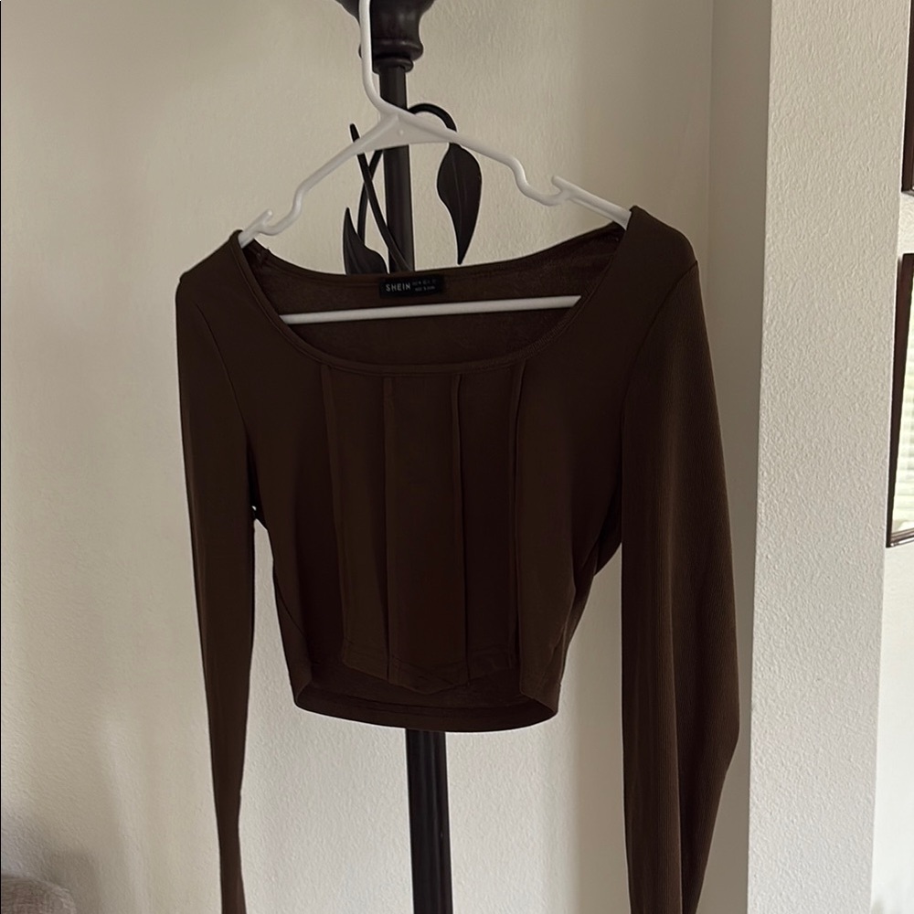 SHEIN Brown Fitted Crop Blouse